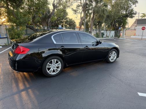 2013 INFINITI G37 Journey