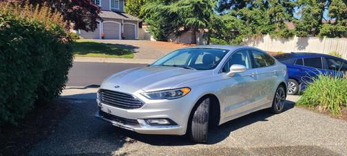Silver 2017 Ford Fusion Titanium