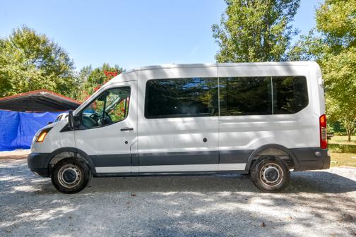 2015 Ford Transit-250 Base