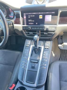 Black 2020 Porsche Macan Macan