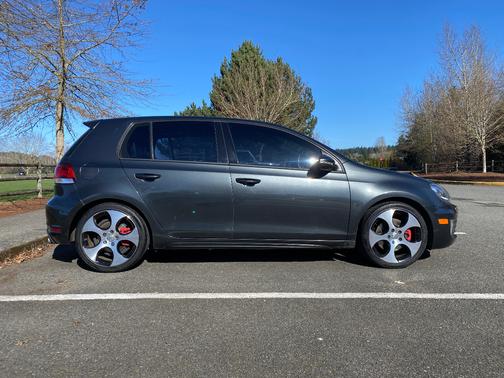 2010 Volkswagen GTI 4-Door
