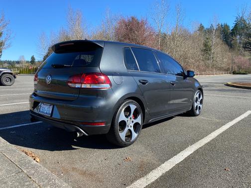 2010 Volkswagen GTI 4-Door