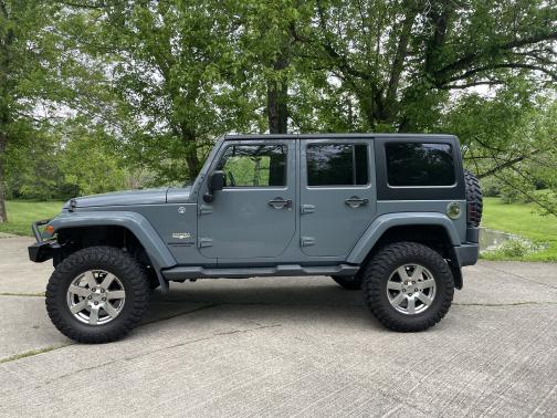 2015 Jeep Wrangler Unlimited Sahara