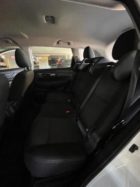 White 2019 Nissan Rogue S