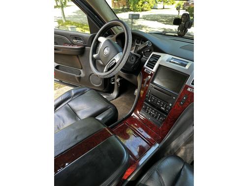 2007 Cadillac Escalade Base