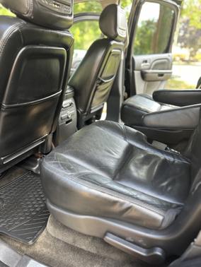 2007 Cadillac Escalade Base