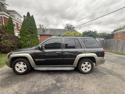 2003 Chevrolet Trailblazer LTZ