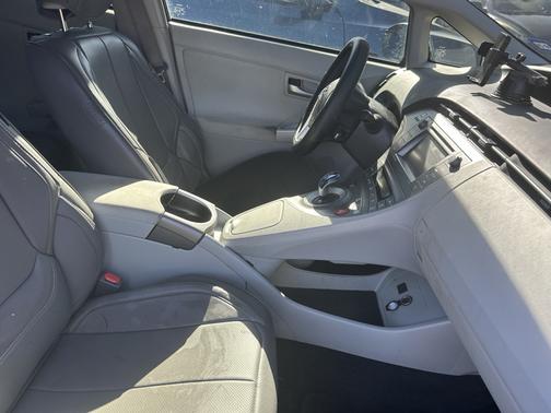 2015 Toyota Prius Three