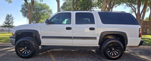 2003 Chevrolet Suburban 2500 LS
