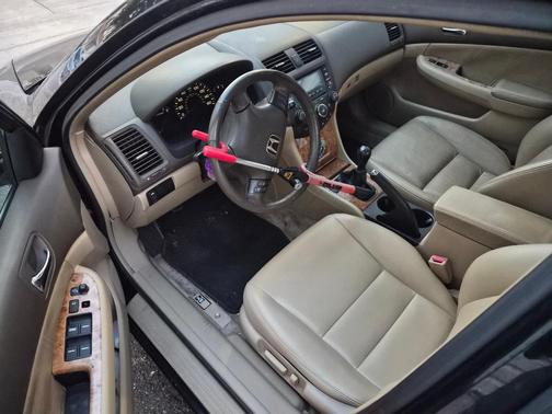 Black 2003 Honda Accord EX