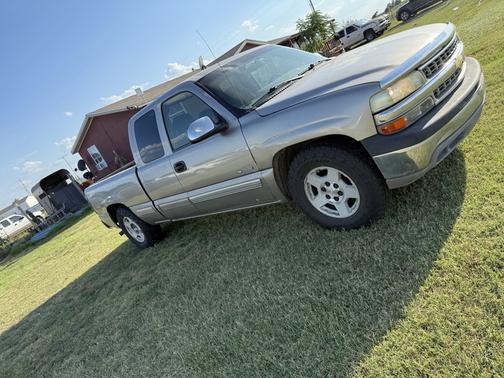 2000 Chevrolet Silverado 1500 LS Extended Cab