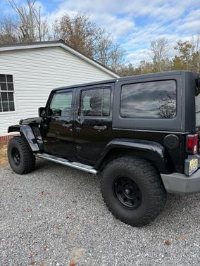 2012 Jeep Wrangler Unlimited Sahara