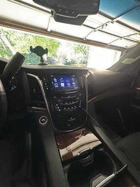 2016 Cadillac Escalade Luxury