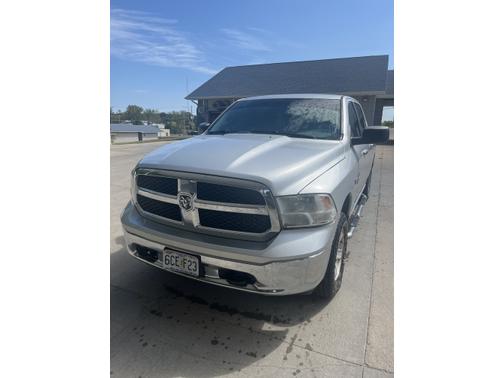 2015 RAM 1500 SLT