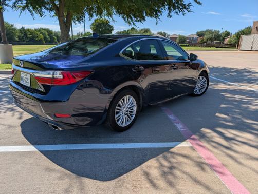 2016 Lexus ES 350 Base