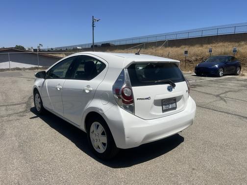 White 2012 Toyota Prius c Two