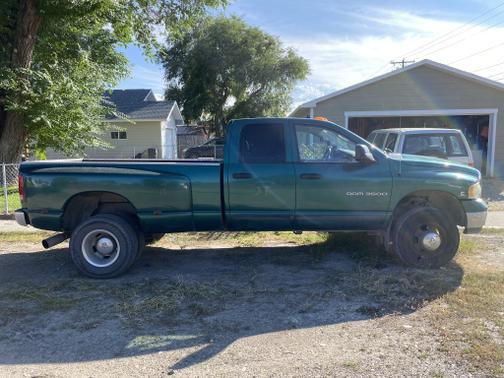 2003 Dodge Ram 3500 ST Quad Cab DRW
