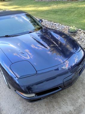2000 Chevrolet Corvette Base