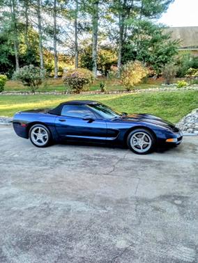 2000 Chevrolet Corvette Base