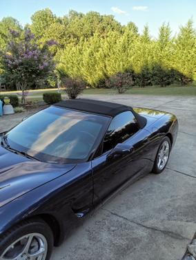 2000 Chevrolet Corvette Base