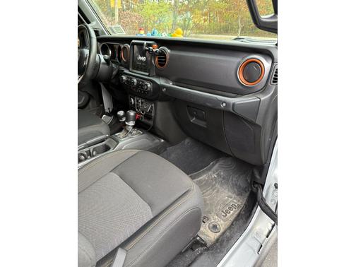 2023 Jeep Gladiator Mojave