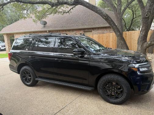 Black 2022 Ford Expedition Timberline