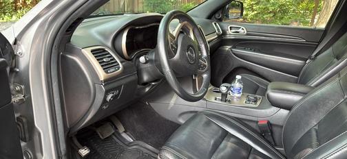 Gray 2014 Jeep Grand Cherokee Limited