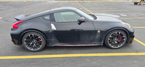 2016 Nissan 370Z NISMO