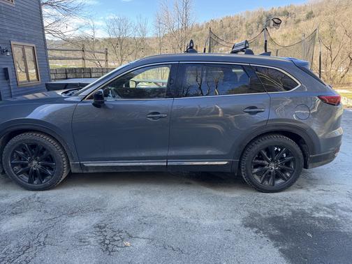 2022 Mazda CX-9 Carbon Edition
