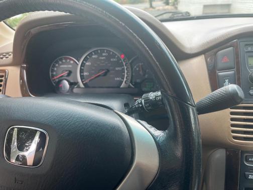 Gold 2003 Honda Pilot EX-L