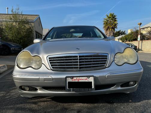 2002 Mercedes-Benz C-Class C320