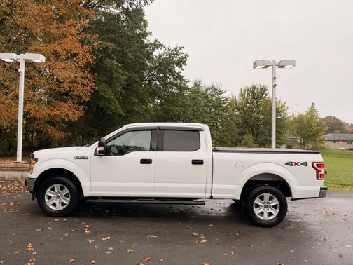 White 2019 Ford F-150 XLT