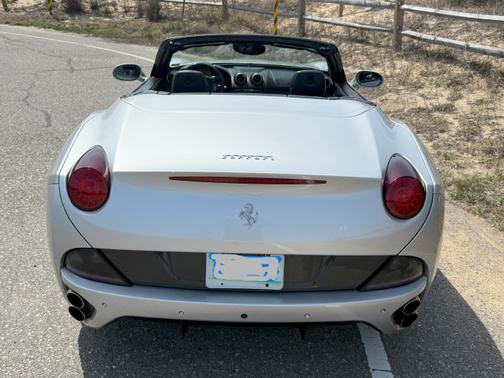 2013 Ferrari California Base