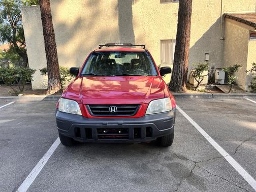 Red 1999 Honda CR-V LX