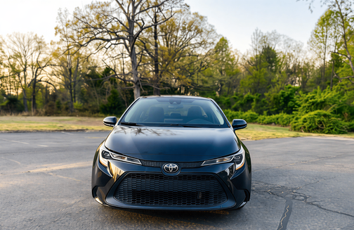 Black 2022 Toyota Corolla LE