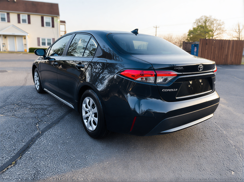 Black 2022 Toyota Corolla LE