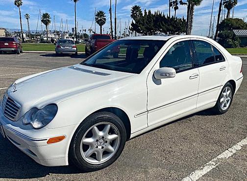 2004 Mercedes-Benz C-Class C240