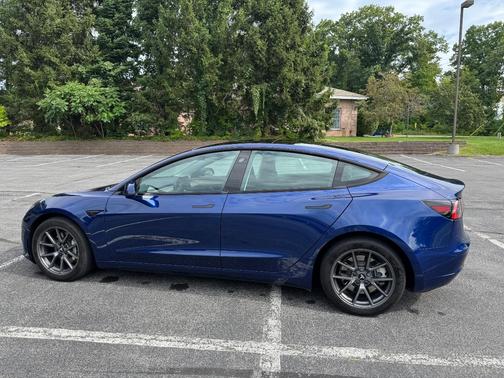 Blue 2023 Tesla Model 3 Long Range