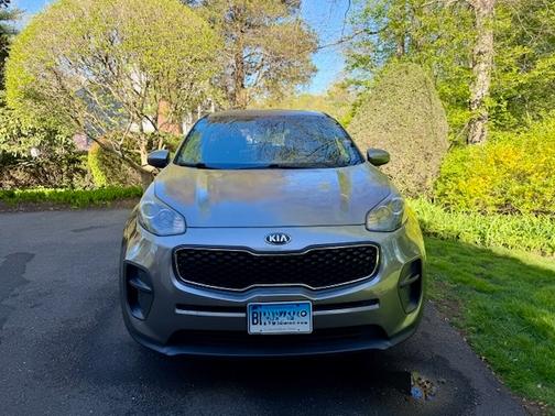 Gray 2017 Kia Sportage LX