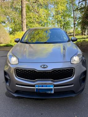Gray 2017 Kia Sportage LX