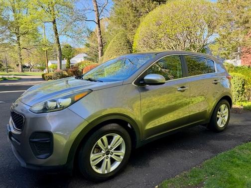 Gray 2017 Kia Sportage LX