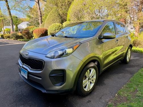 Gray 2017 Kia Sportage LX