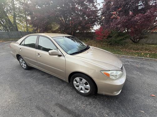 2003 Toyota Camry XLE