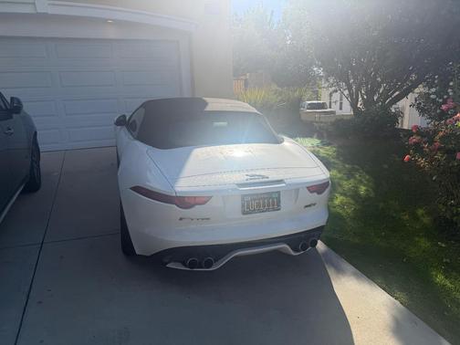 White 2017 Jaguar F-TYPE R