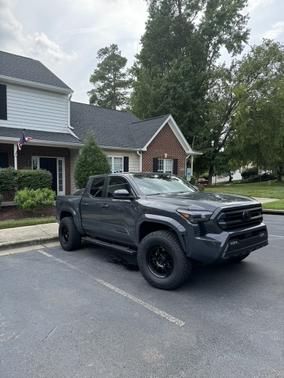 2024 Toyota Tacoma SR5