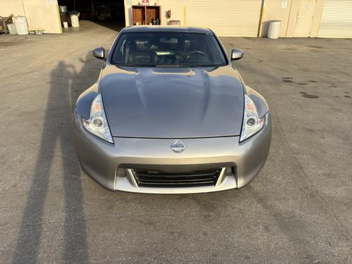 2009 Nissan 370Z Base