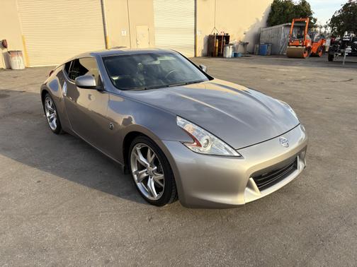 2009 Nissan 370Z Base