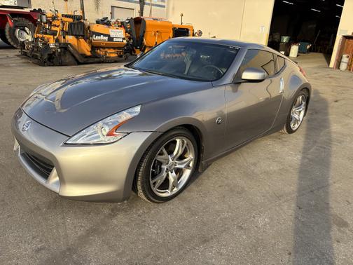 2009 Nissan 370Z Base