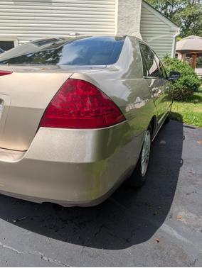 Gold 2007 Honda Accord EX-L