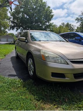 Gold 2007 Honda Accord EX-L